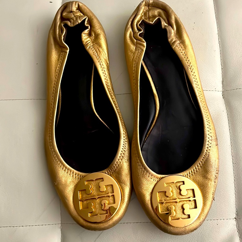 EUC Gold Tory Burch Flats